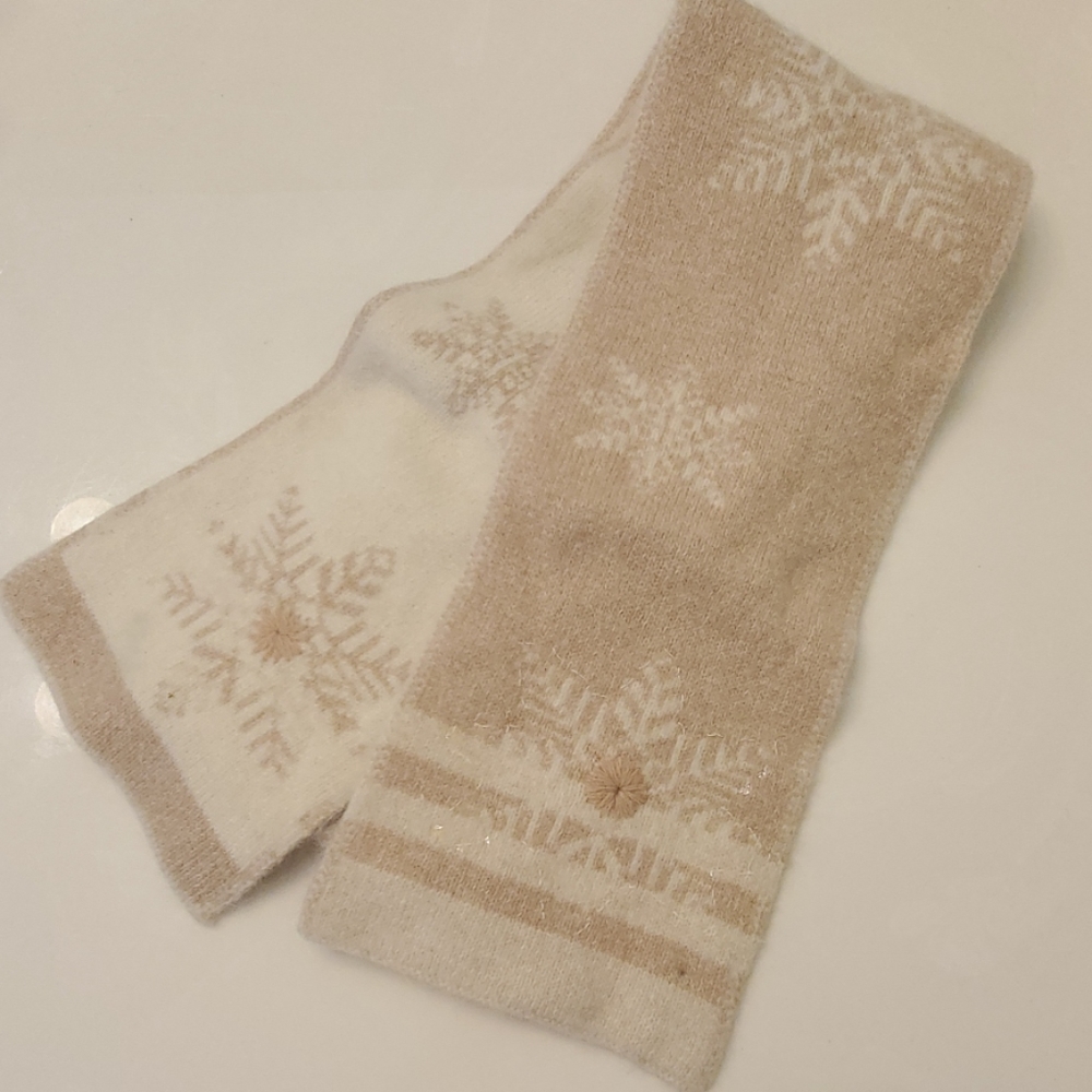 Scarf